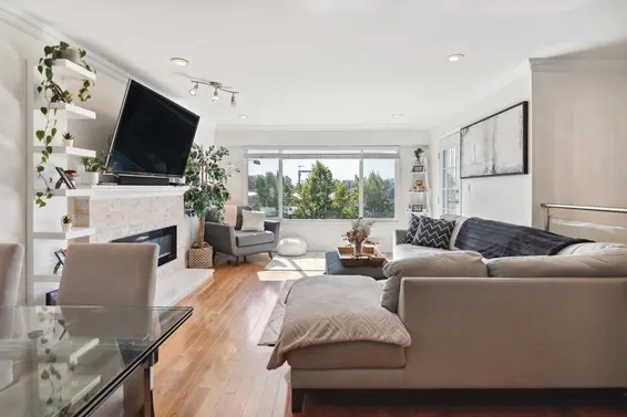 1130 West 17th Street, North Vancouver For Sale - image 4
