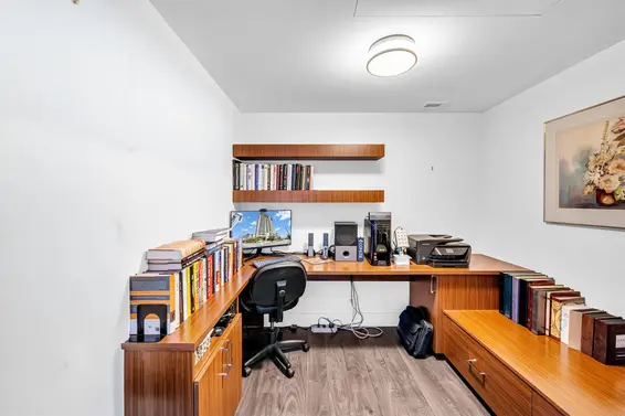 2107 1550 Fern Street, North Vancouver For Sale - image 17