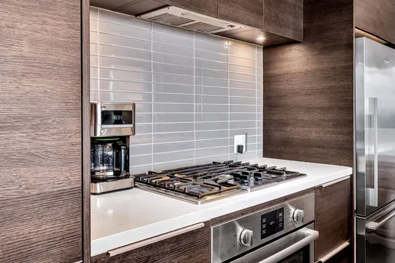 2107 1550 Fern Street, North Vancouver For Sale - image 19