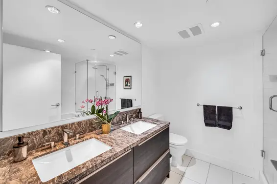 2107 1550 Fern Street, North Vancouver For Sale - image 24