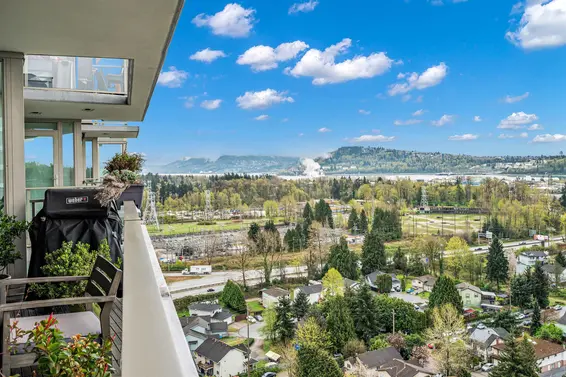 2107 1550 Fern Street, North Vancouver For Sale - image 4