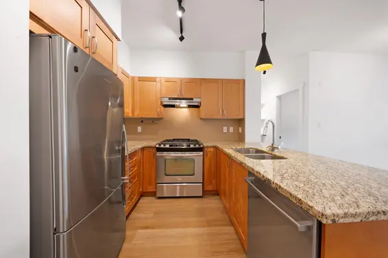 103 1111 East 27th Street, North Vancouver For Sale - image 2