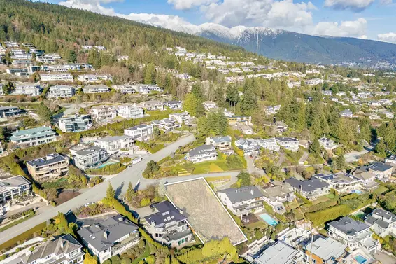 1484 Camridge Road, West Vancouver For Sale - image 13
