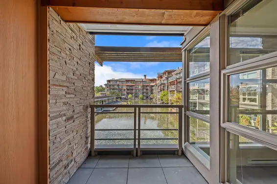 215 3606 Aldercrest Drive, North Vancouver For Sale - image 14