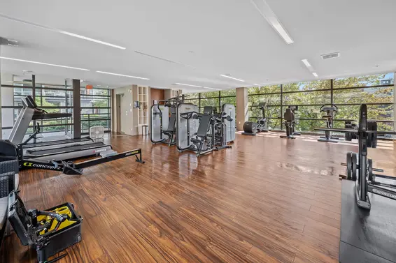 215 3606 Aldercrest Drive, North Vancouver For Sale - image 27