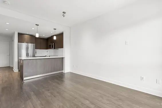511 733 West 3rd Street, North Vancouver For Sale - image 10