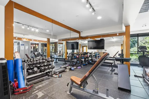 511 733 West 3rd Street, North Vancouver For Sale - image 30