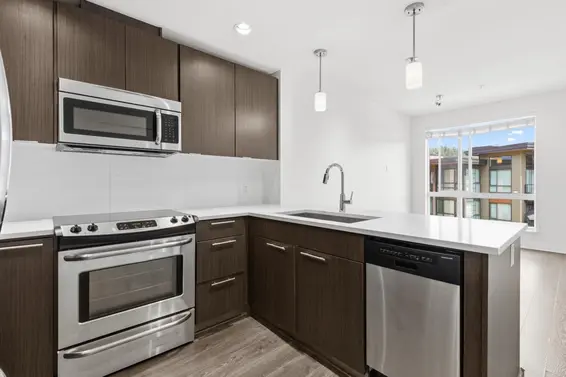 511 733 West 3rd Street, North Vancouver For Sale - image 4