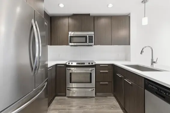 511 733 West 3rd Street, North Vancouver For Sale - image 6