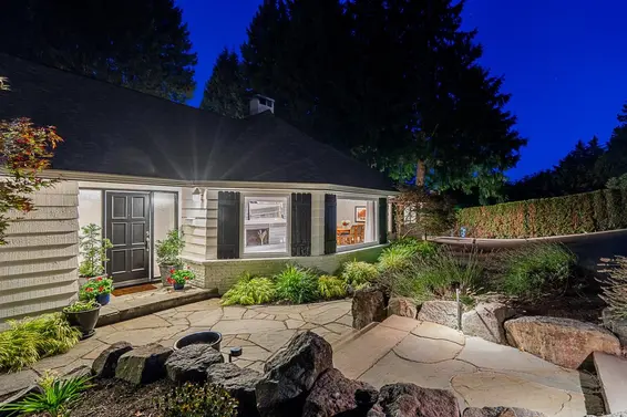 4740 Rutland Road, West Vancouver For Sale - image 2