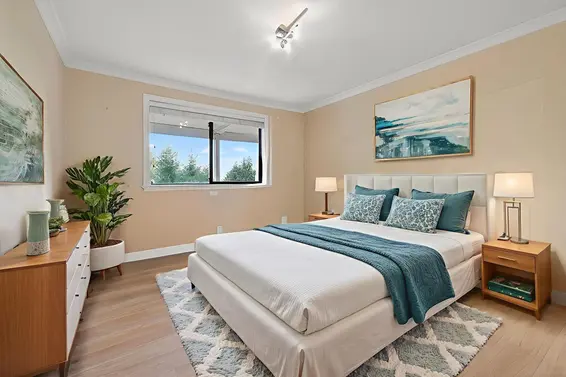 1375 Burnside Road, West Vancouver For Sale - image 28