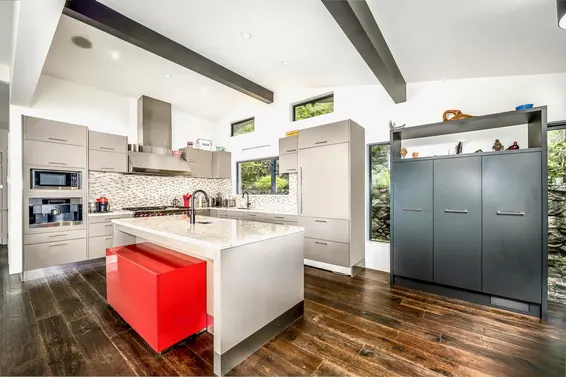 5164 Madeira Court, North Vancouver For Sale - image 6