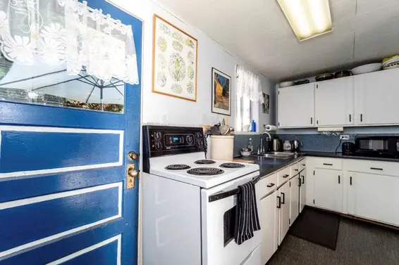 448 Lyon Place, North Vancouver For Sale - image 12