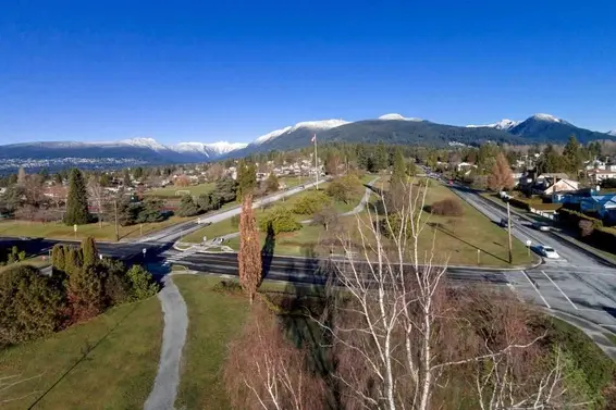 448 Lyon Place, North Vancouver For Sale - image 18