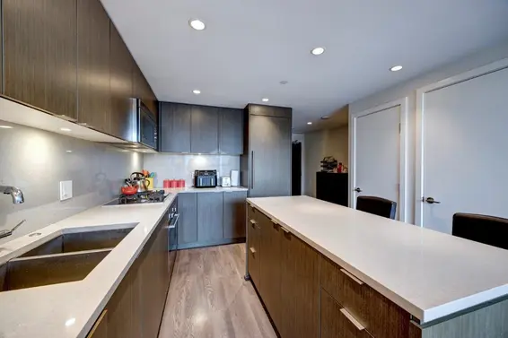 908 125 East 14th Street, North Vancouver For Sale - image 6