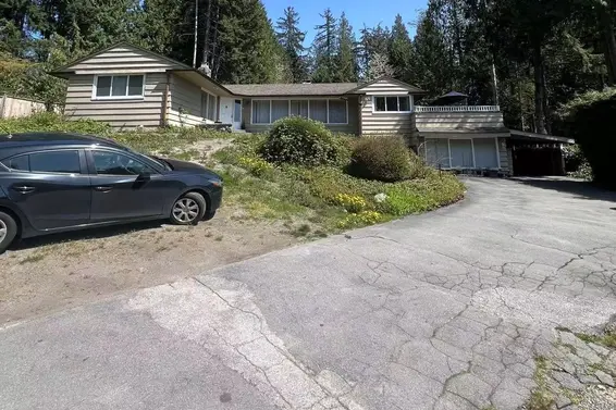 533 Hadden Drive, West Vancouver For Sale - image 2