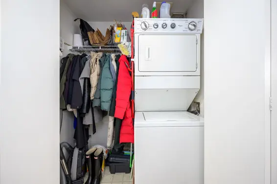 405 168 East Esplanade, North Vancouver For Sale - image 13