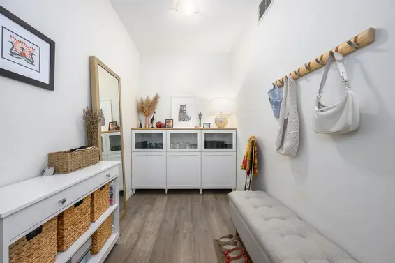 405 168 East Esplanade, North Vancouver For Sale - image 8