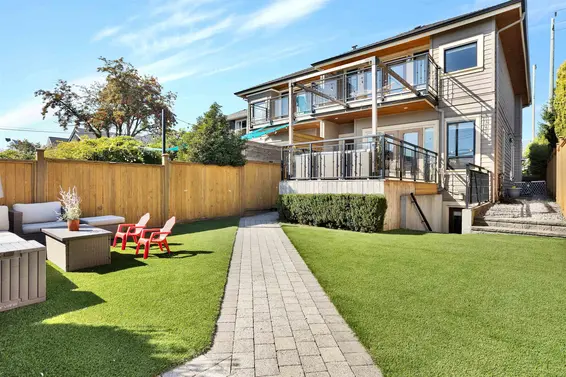 545 East 4th Street, North Vancouver For Sale - image 18
