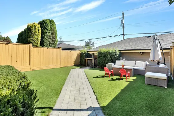 545 East 4th Street, North Vancouver For Sale - image 19