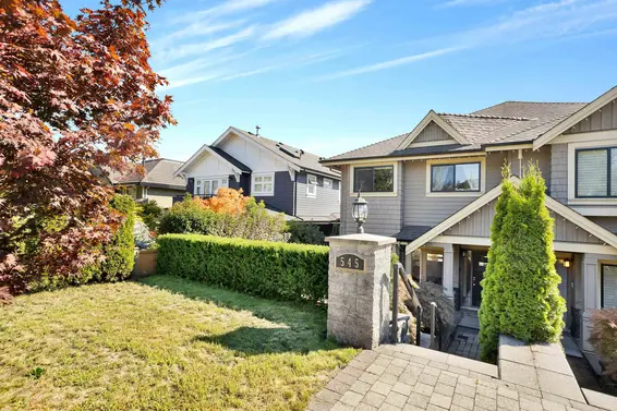 545 East 4th Street, North Vancouver For Sale - image 31