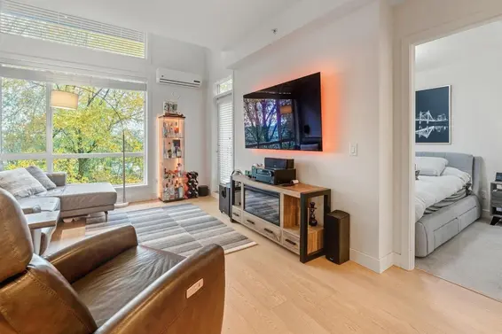 628 723 West 3rd Street, North Vancouver For Sale - image 5