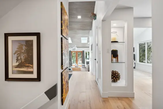 328 Monteray Avenue, North Vancouver For Sale - image 2