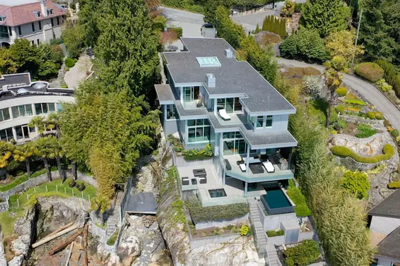 3906 Marine Drive, West Vancouver For Sale - image 3