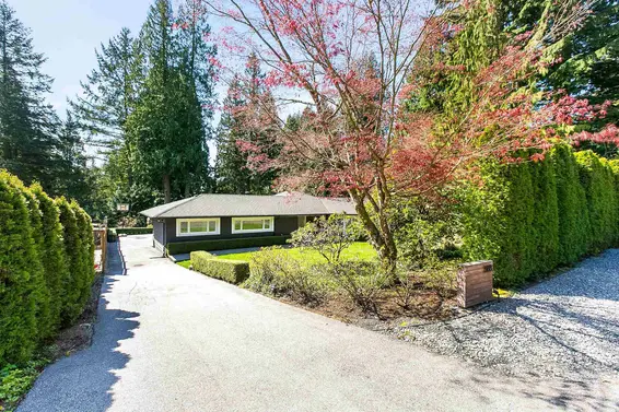 388 Mulgrave Place, West Vancouver For Sale - image 38