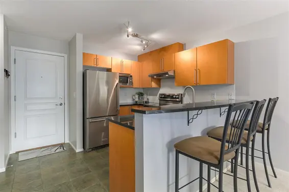 354 1100 East 29Th Street, North Vancouver For Sale - image 1