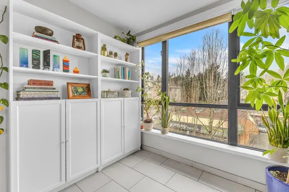 405 935 West 16th Street, North Vancouver For Sale - image 5