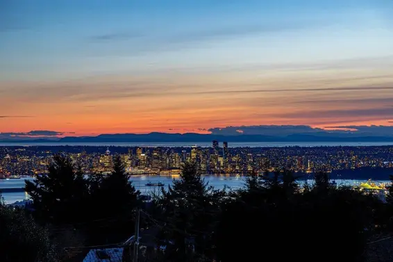 4061 St. Pauls Avenue, North Vancouver