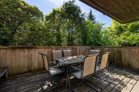 102 107 West 27th Street, North Vancouver For Sale - image 3