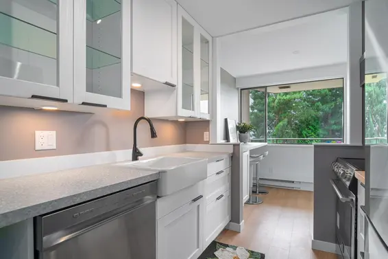 303 444 Lonsdale Avenue, North Vancouver For Sale - image 13