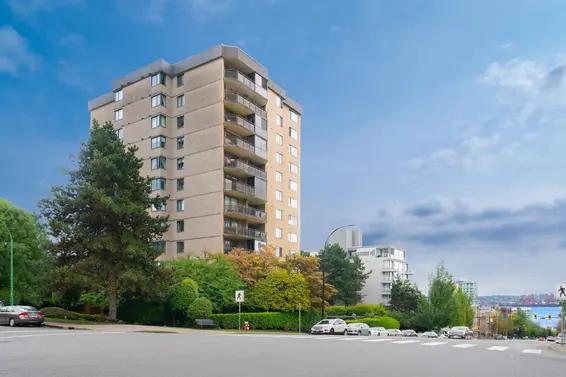 303 444 Lonsdale Avenue, North Vancouver For Sale - image 2
