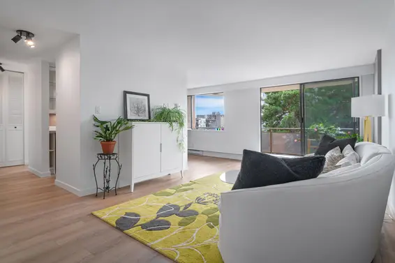 303 444 Lonsdale Avenue, North Vancouver For Sale - image 5