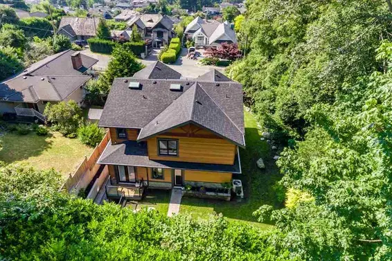 2479 Ottawa Avenue, West Vancouver For Sale - image 20