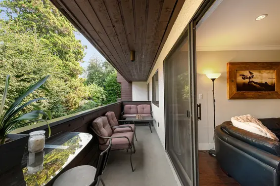 204 341 West 3rd Street, North Vancouver For Sale - image 19