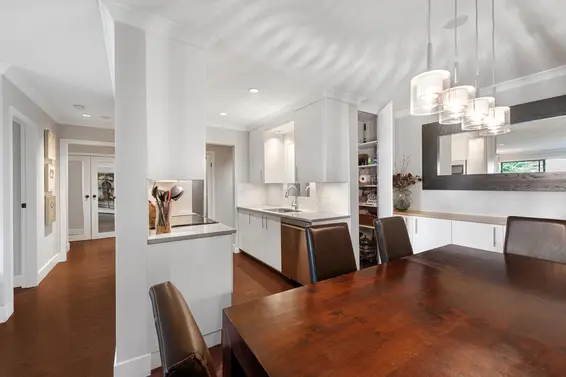 204 341 West 3rd Street, North Vancouver For Sale - image 4