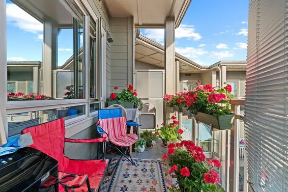 527 119 West 22nd Street, North Vancouver For Sale - image 15