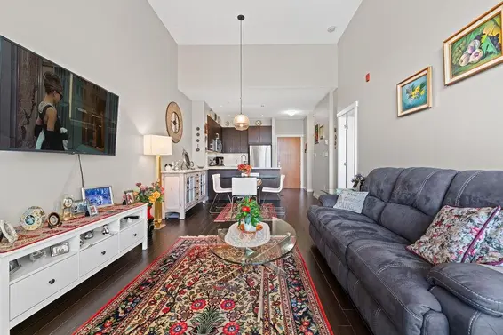 527 119 West 22nd Street, North Vancouver For Sale - image 9