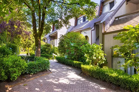3182 Mountain Highway, North Vancouver
