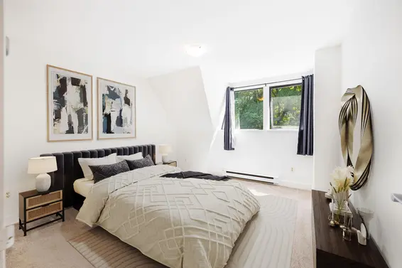 3182 Mountain Highway, North Vancouver For Sale - image 2