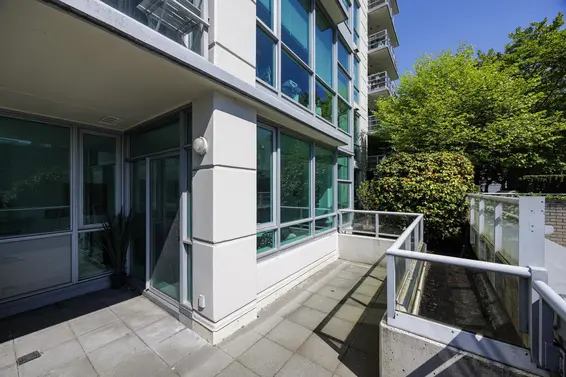 303 168 East Esplanade, North Vancouver For Sale - image 10