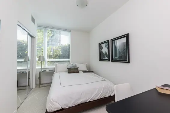303 168 East Esplanade, North Vancouver For Sale - image 20