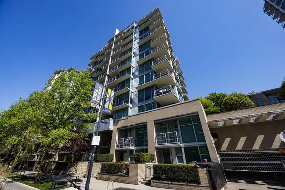 303 168 East Esplanade, North Vancouver For Sale - image 23