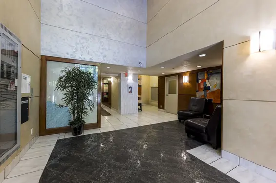 303 168 East Esplanade, North Vancouver For Sale - image 24