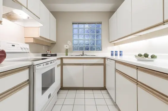 106 125 West 18th Street, North Vancouver For Sale - image 7