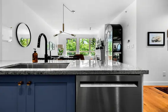 412 2601 Whiteley Court, North Vancouver For Sale - image 15