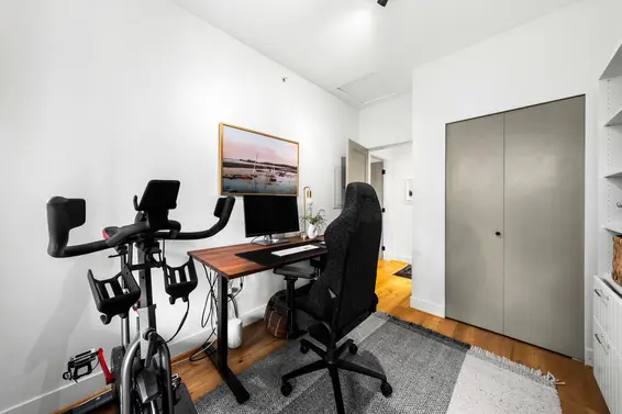 412 2601 Whiteley Court, North Vancouver For Sale - image 27